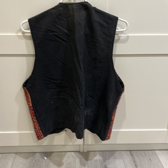 Festival vest - Picture 2 of 2